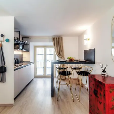 Apartment Vanity Flat - The House Of Travelers