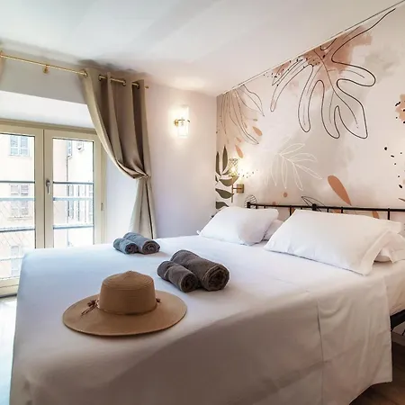 Vanity Flat - The House Of Travelers Apartment *