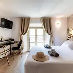 Vanity Flat By 