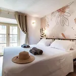 Vanity Flat By 